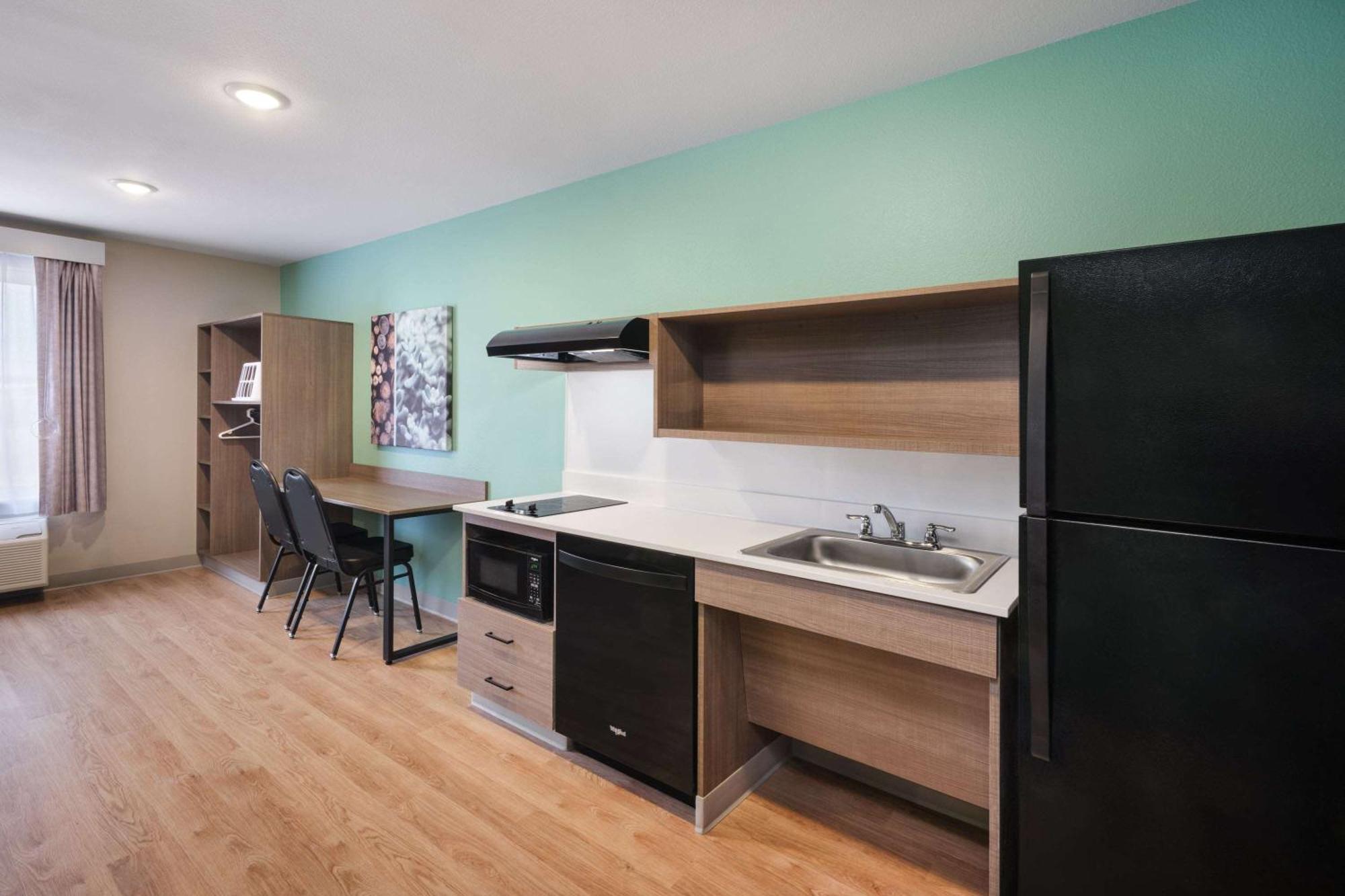 Echo Suites Extended Stay By Wyndham Nashville/ 갤러틴 외부 사진