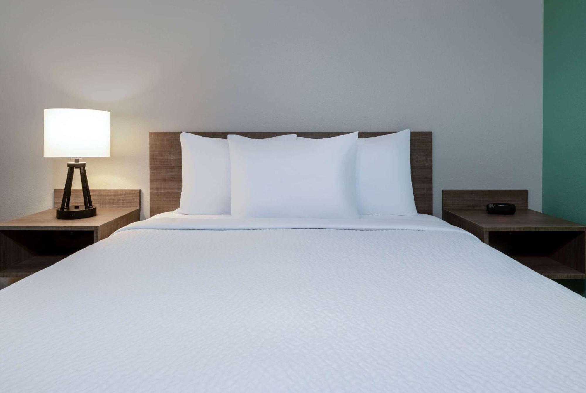 Echo Suites Extended Stay By Wyndham Nashville/ 갤러틴 외부 사진