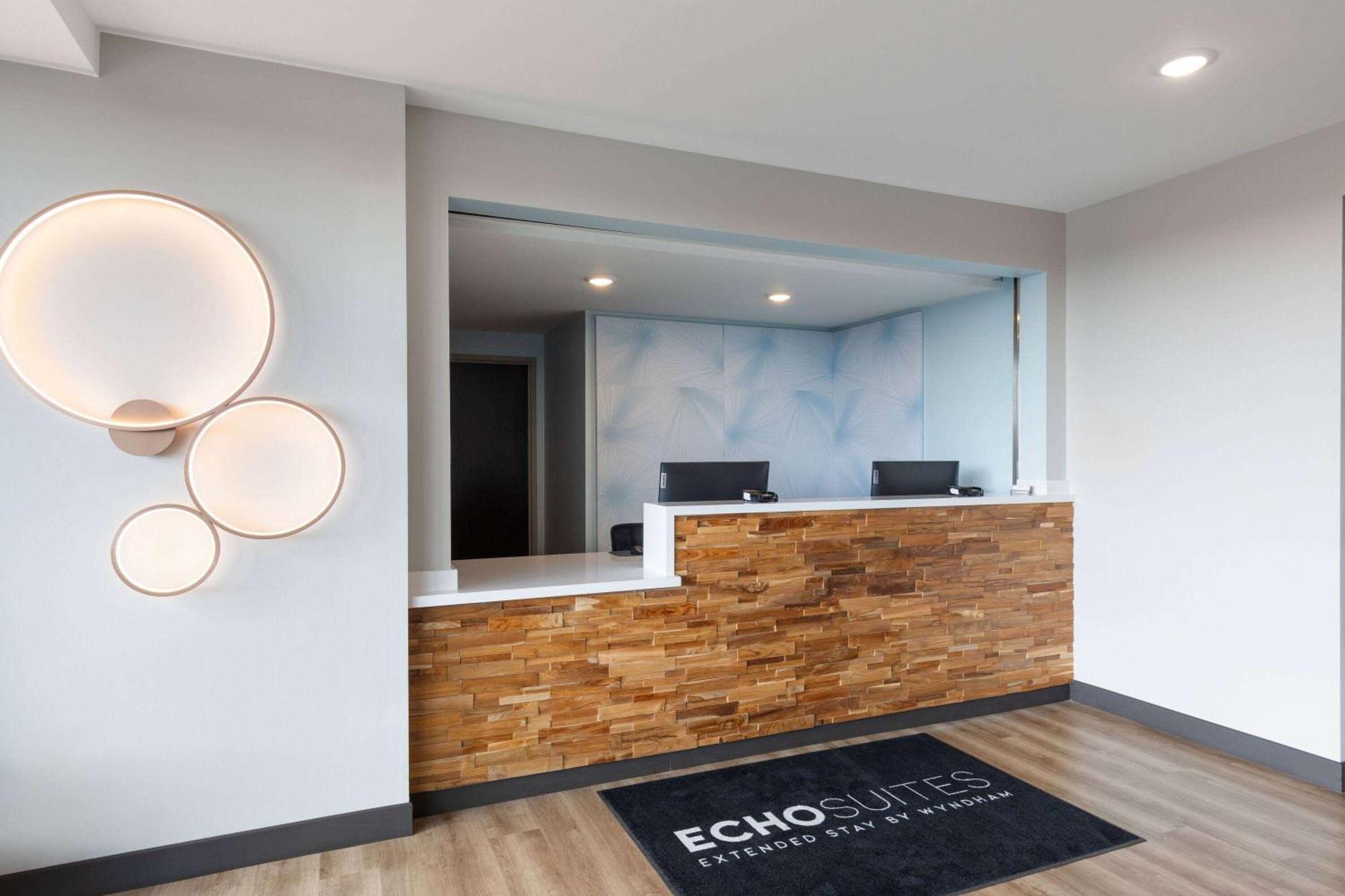 Echo Suites Extended Stay By Wyndham Nashville/ 갤러틴 외부 사진